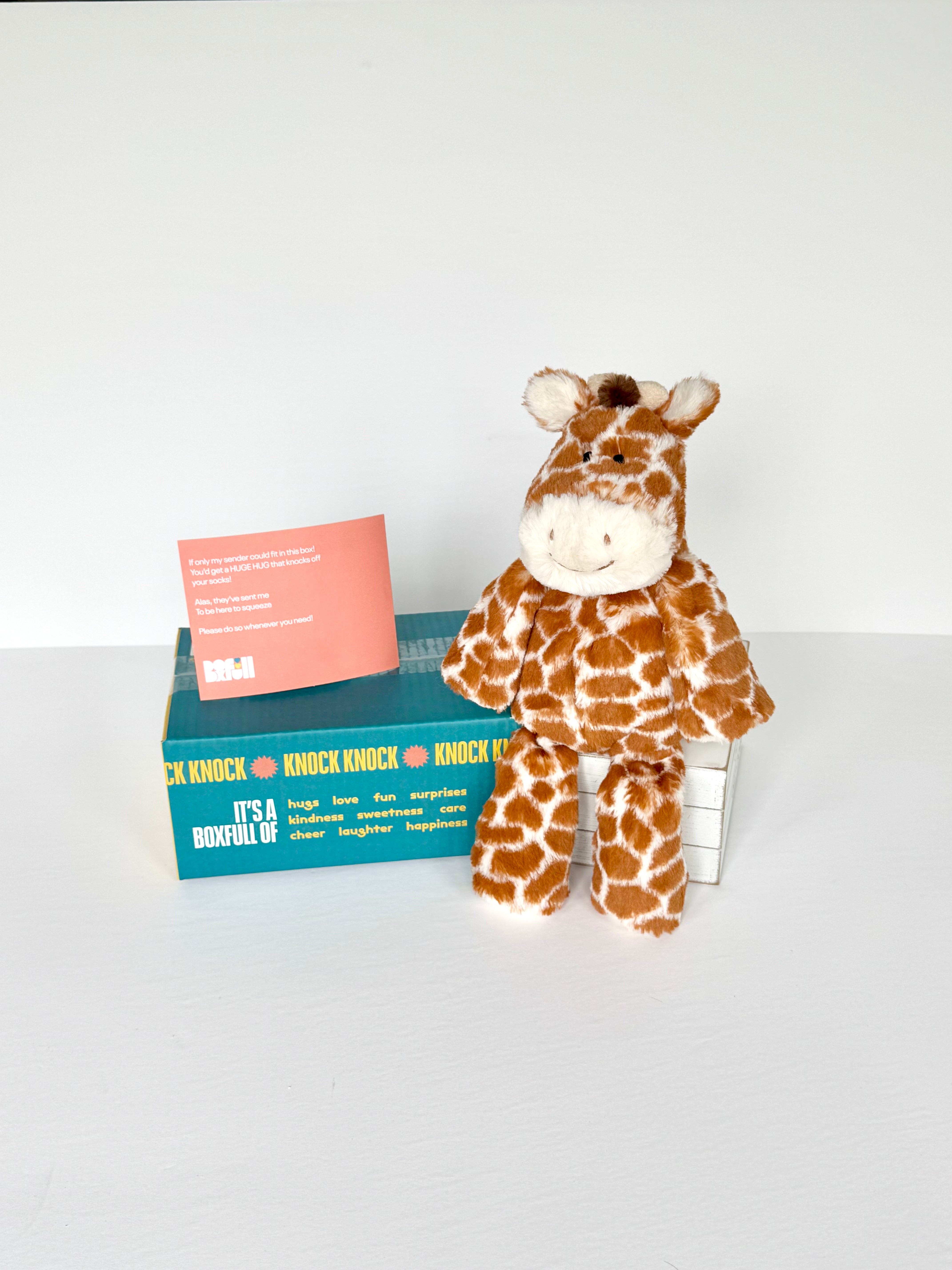 BoxFull of Hugs | Giraffe