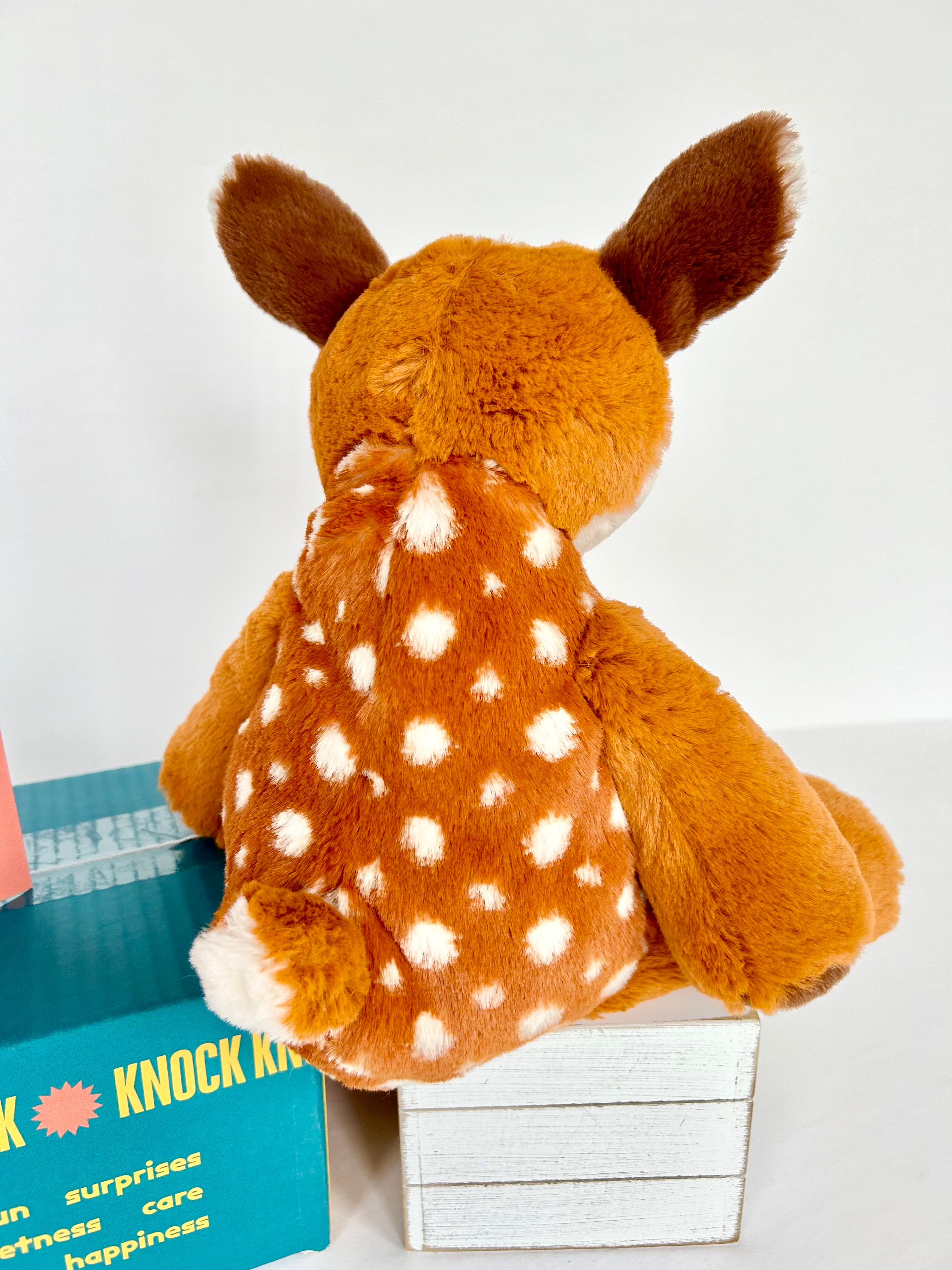 BoxFull of Hugs | Fawn