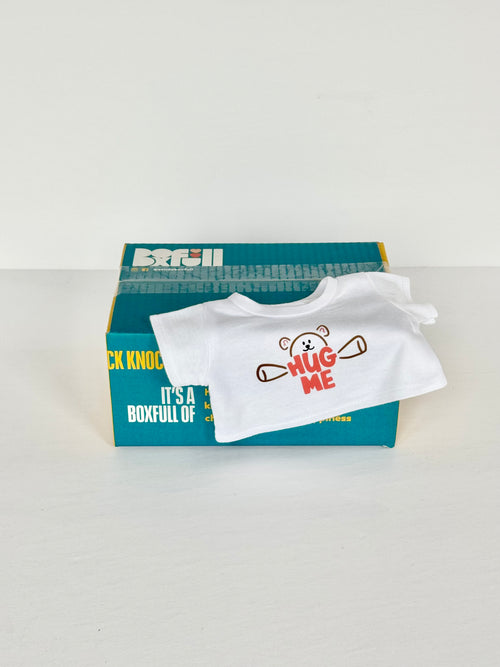 Build a BoxFull HUG ME tshirt